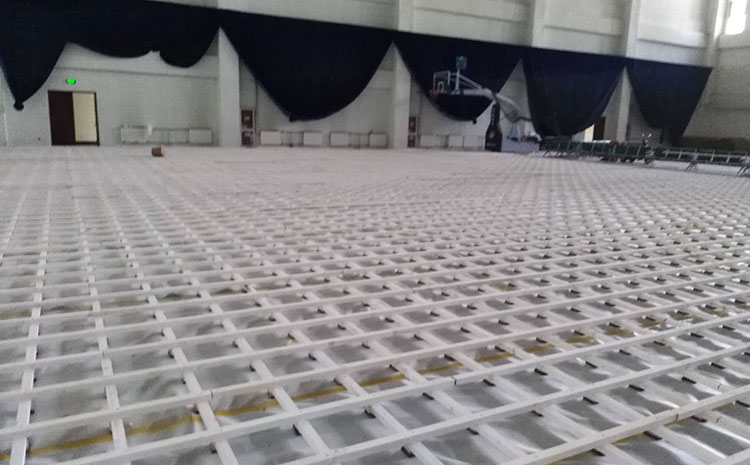 學(xué)校舞臺(tái)木地板多少錢合適