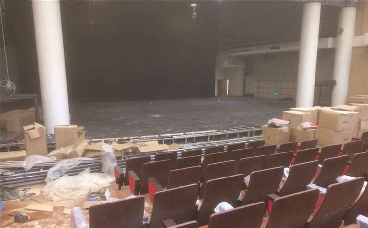 22厚體育運(yùn)動(dòng)地板多少錢一平米？