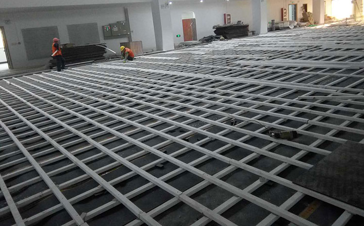 實(shí)木運(yùn)動(dòng)地板是如何實(shí)現(xiàn)安全的？