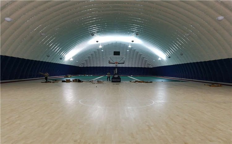 室內體育館運動木地板優(yōu)缺點