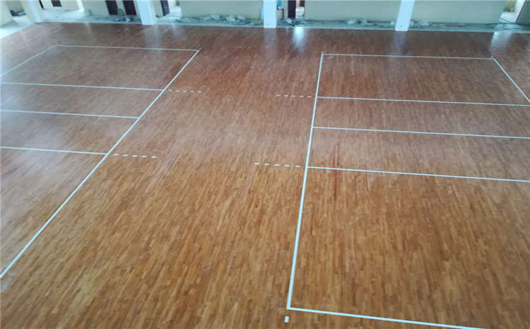 20厚籃球場地木地板廠家報(bào)價表