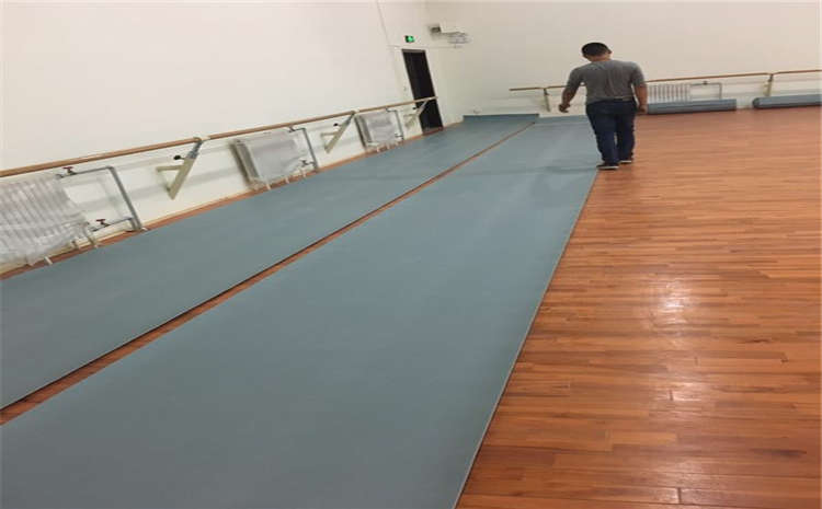 柞木NBA籃球場(chǎng)木地板廠**哪**好？