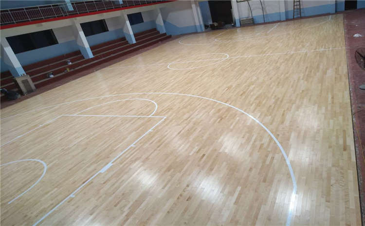 20厚舞臺(tái)運(yùn)動(dòng)木地板哪個(gè)品牌好？