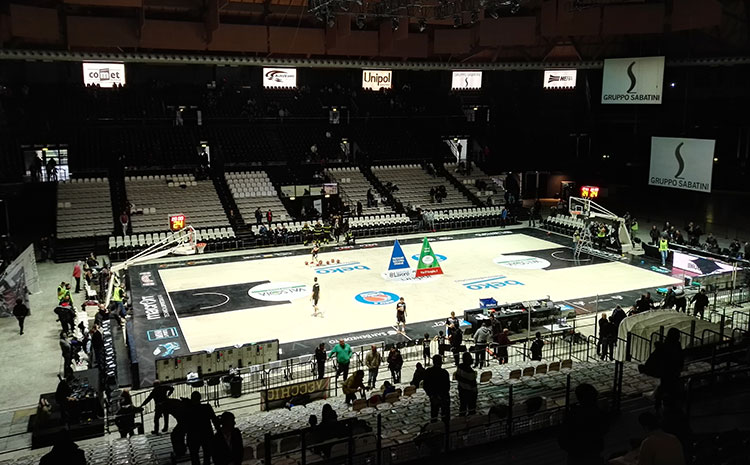 實木運動地板鋪裝細節(jié)