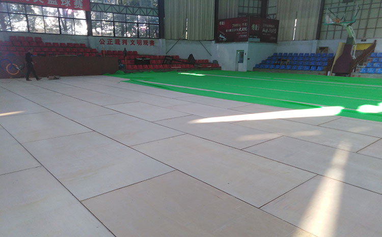 20厚體育館木地板哪個(gè)牌子好？