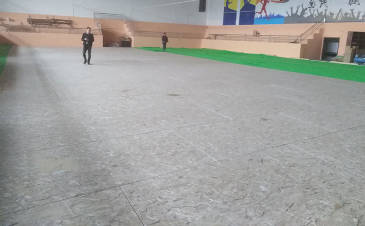 楓木運(yùn)動籃球地板怎么翻新