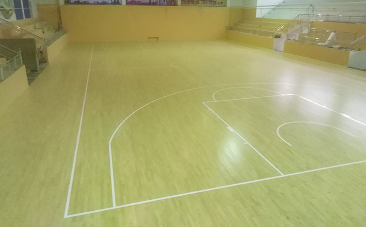 拼接板舞臺運(yùn)動木地板廠**報價表