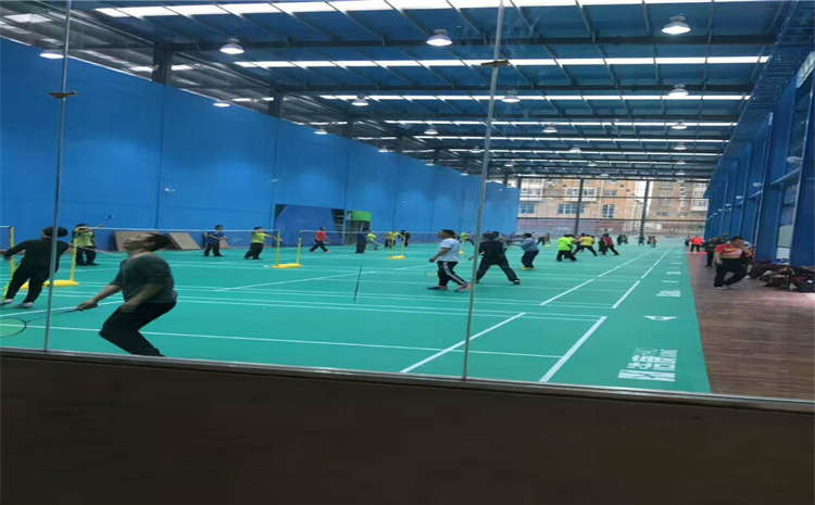 硬木企口舞臺實木地板主輔龍骨結(jié)構(gòu)