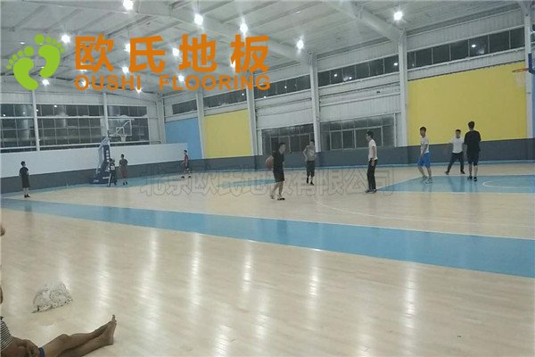 杭州富陽(yáng)區(qū)23籃球館木地板項(xiàng)目