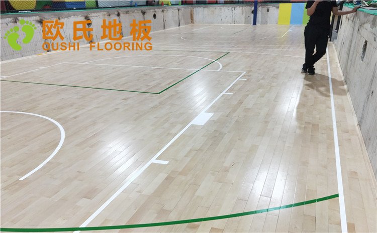北京個人室內(nèi)籃球館木地板圖片
