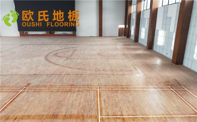 德清求是高級中學(xué)體育館木地板案例