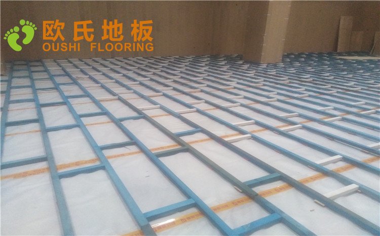 青島市黃島區(qū)濱海街道中心小學體育館木地板